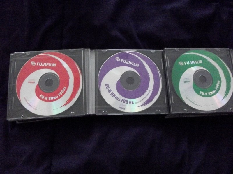 Fujifilm 20  CD-R Color Slim Jewel Cases All Purpose 700MB 80 Min Music Sealed
