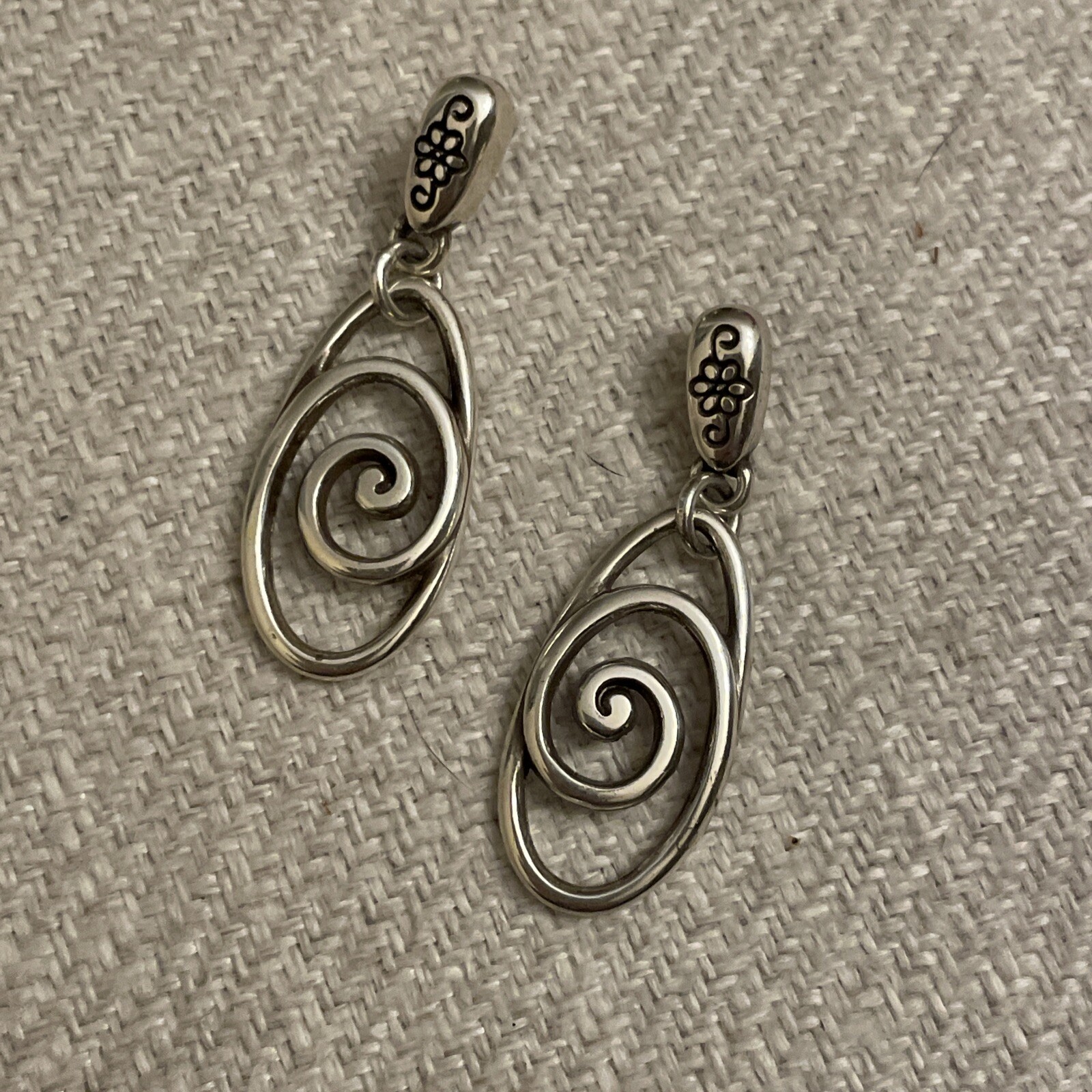 Vintage Brighton Rock N Scroll Work Silver Flower Post Earrings Dangle