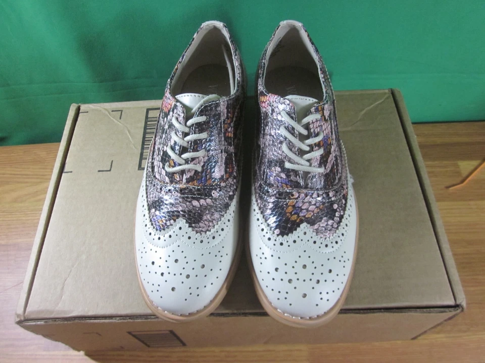 Sapatos sociais femininos Wanted Oxford com cadarço sem etiquetas 5,5 - Imagem 4 de 4