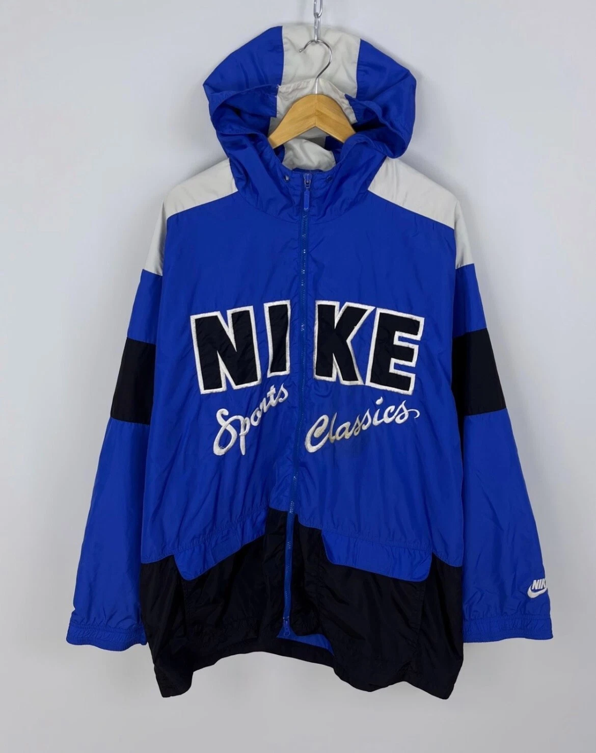 Rare Vintage 90's NIKE SPORTS CLASSICS Hip Hop Relaxed Windbreaker Big Logo XL