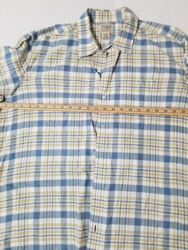 L.L Bean Regular Fit Flannel Button Down Shirt Large Mens Blue Tan Plaid Cotton - Picture 7 of 11