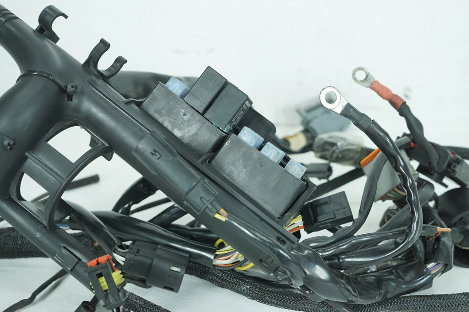 2007 Harley-Davidson Sportster XL883 OEM Main Wire Wiring Harness Loom 70181-07 - Image 3 of 4