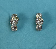 Trio 14K Yellow Gold CZ Drop Earrings 3-Stone Round Cut 1.1g Dangle Studs