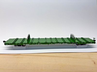 Scale Trains BSC ''Finger Rack'' Flatcar BN #640007 (hypotypical)   Neu, OVP, 1:87