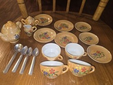 Vintage Made in Japan Children  s Floral Tea Set 17 Pc Teapot Cups Saucers Toy...