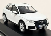 Iscale 1/43 - Audi Q5 Ibis White Diecast Model Car