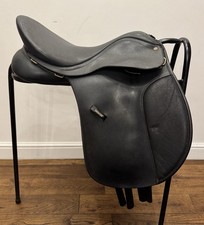 17” Wintec Wide Black Cob Saddle Adjustable Takes Purple Gullets XW - 4XW