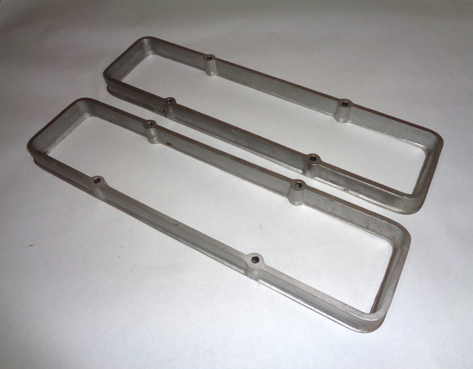 B&B Performance Valve Cover Spacers SBC 1.150" High Aluminum 6390 Chevy