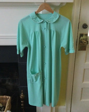 Vintage Lorraine Button Front Robe House Coat Seafoam Green Short Sleeve Small