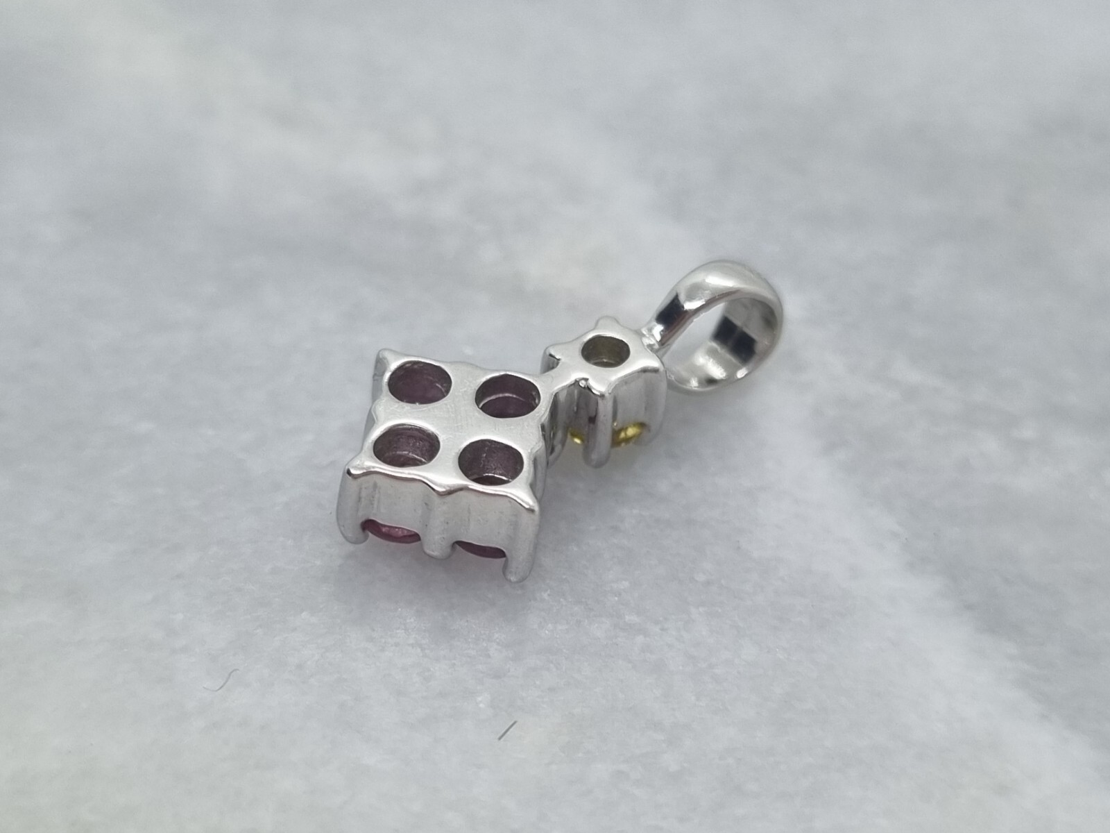 Beautiful Solid 9ct White Gold Square Drop Pendan… - image 5