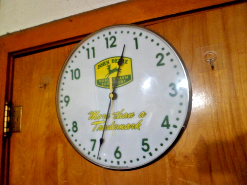Vtg John Deere Reproduction Wall Clock by Yoder YCW 1997 Works & Looks Great