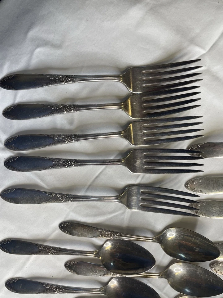 Cubiertos National Silver Plate 33 piezas King Edward Foto 2 de 4