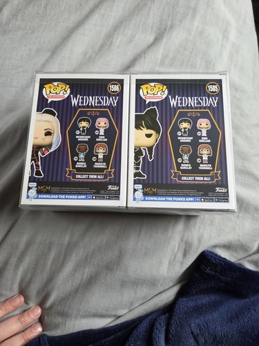 Funko Wednesday #1585 and Enid #1586 Bundle NYCC 2024 Shared Sticker Exclusive - Picture 3 of 6