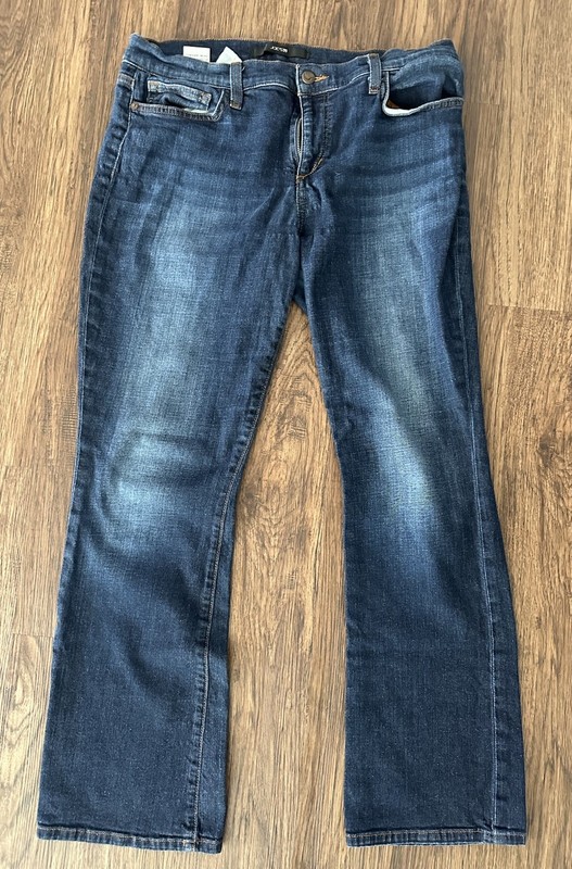 JOE’S JEANS Size 31 Petite Bootcut. Great Condition! Retail $148+