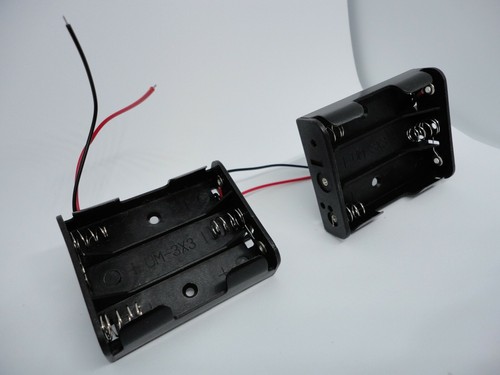 2 Pcs Pack Lot 4.5V 3 x 1.5V AA Battery Holder Socket Case Box Enclosure Cables - Picture 2 of 12