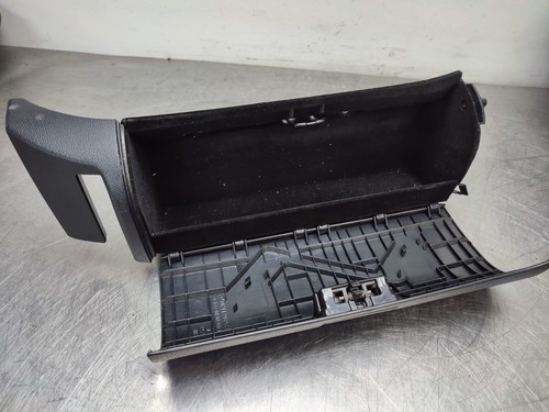 2006-09 MERCEDES E CLASS W211 FRONT LEFT SEAT STORAGE COVER GLOVE A 2118602705 - Picture 6 of 6