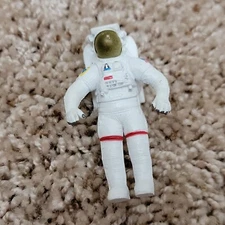 VINTAGE 1998 APII NASA Astronaut Apollo Mission 3” Action Figure