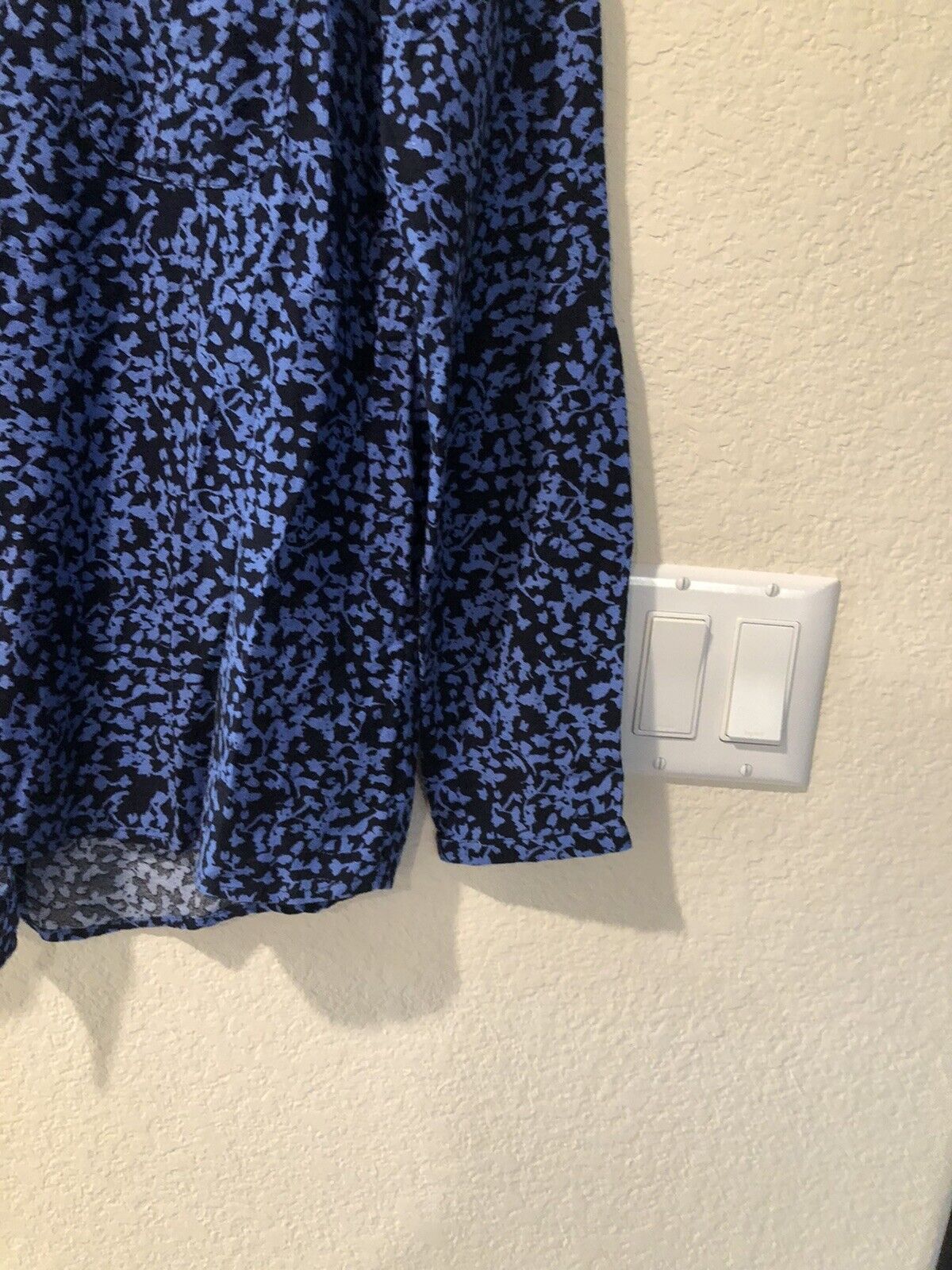 GAP Womans Blue & Black Patterned Long Sleeve Cot… - image 3
