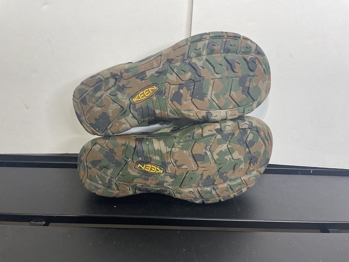 KEEN Camouflage Sandals for Men for sale | eBay Keen  H2 Newport Green Camo Print  Waterproof Closed Toe Trail Sandals main image 1