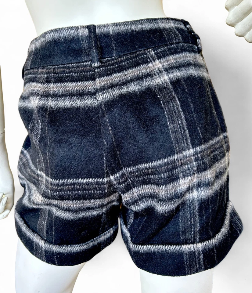 Pantalones cortos WITCHERY negros a cuadros mezcla de lana con puños tiro medio talla 6 Nuevos con etiquetas Foto 3 de 4