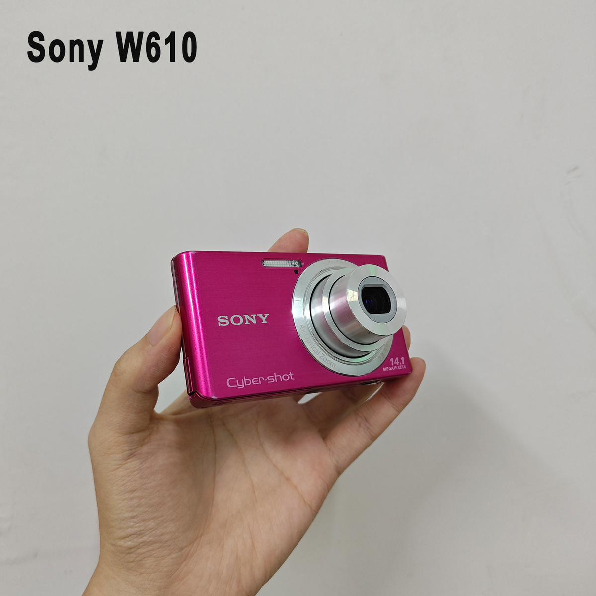 Sony Cyber-shot DSC-W610 14.1MP Compact Digital Camera 4x Zoom