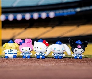 Hello Kitty Dodgers 2026 | eBay