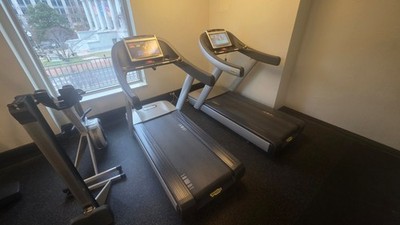 Technogym RUN NOW 700 Treadmill   Unity 2.0 Console