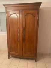 ARMOIRE PENDERIE FIN 18 EME DEBUT 19 EME BOIS NOYER