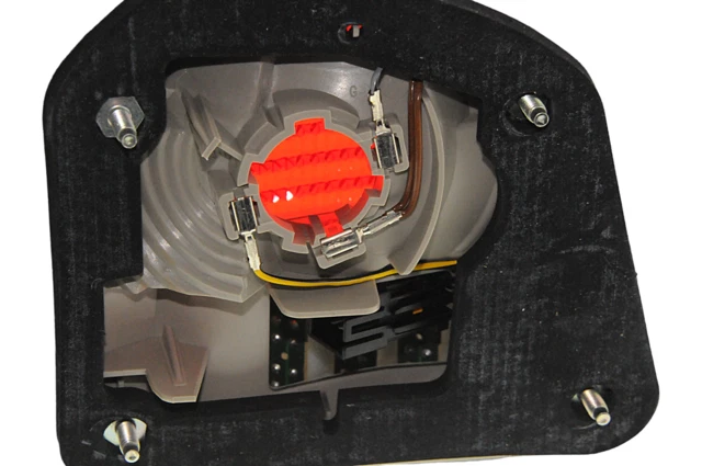 Conjunto de lámpara trasera genuina GM 09193426 CANTIDAD 1 Foto 3 de 4