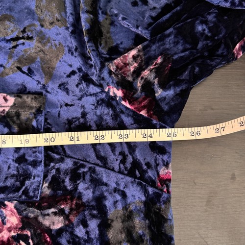 Belle by Kim Gravel Top Damen XL Samt dunkel geblümt stimmungsvolle Tunika Bluse blau - Bild 9 von 11
