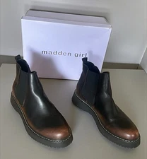 Madden Girl Women's 9 Brown Rub Ombré Kweenn Chelsea Boots Slip-On Leather Ankle
