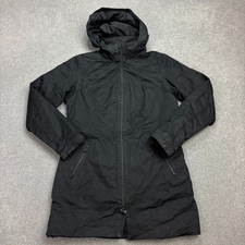 North Face Jacke Damen klein schwarz isoliert Parka Kapuze Regenmantel Lady