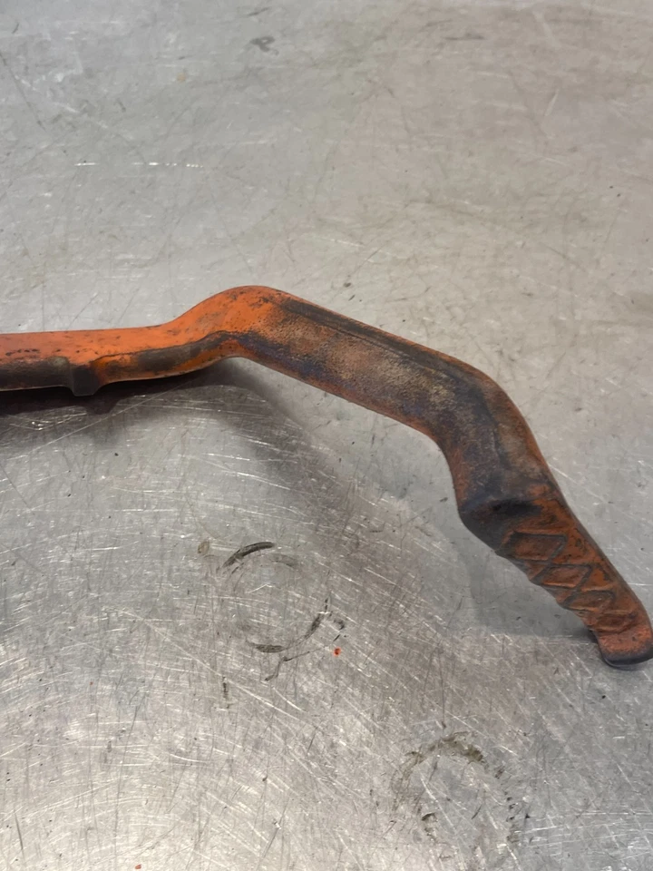 1959 Allis Chalmers AC D14 Tractor Right Brake Pedal AM4247-1 - Image 4 of 4