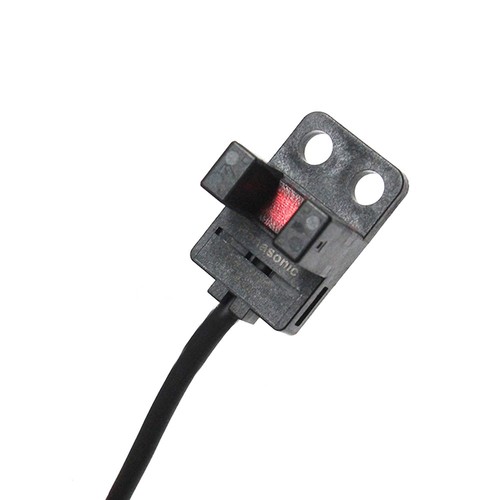 1pcs Brand new PM-T45 PM-T45-P PM-T65 PM-U25 PM-Y45 PM-Y65 lot Panasonic sensor - Picture 13 of 15