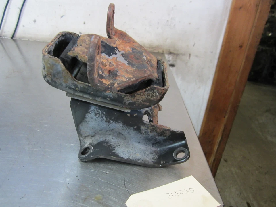 Suporte de motor esquerdo para 96-97 Isuzu Rodeo 3.2 - Imagem 2 de 4