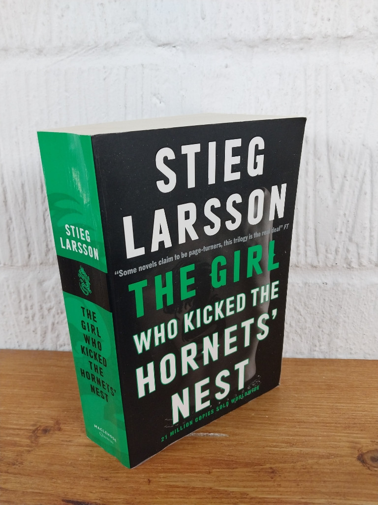 The Girl Who Kicked The Hornets' Nest — Stieg Larsson Paperback