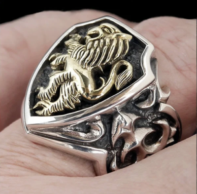 LION RING MENS HEAVY BIKER RAMPANT LION CREST RING STERLING SILVER