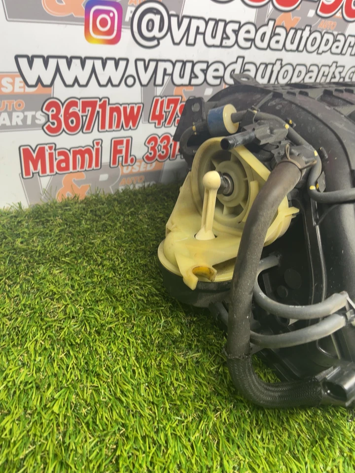 ✅ Toyota Camry 2017 colector de admisión OEM Foto 3 de 4