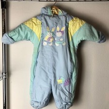 SNOW Suite light blue.