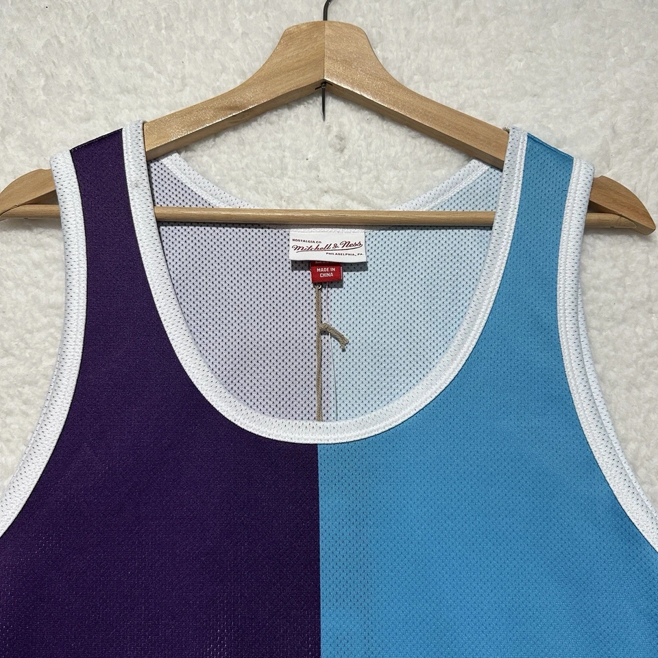 Mitchell & Ness Mens MLS Seattle Sounders 2.0 Split Color Mesh Tank Top Size 2XL - Image 3 of 4