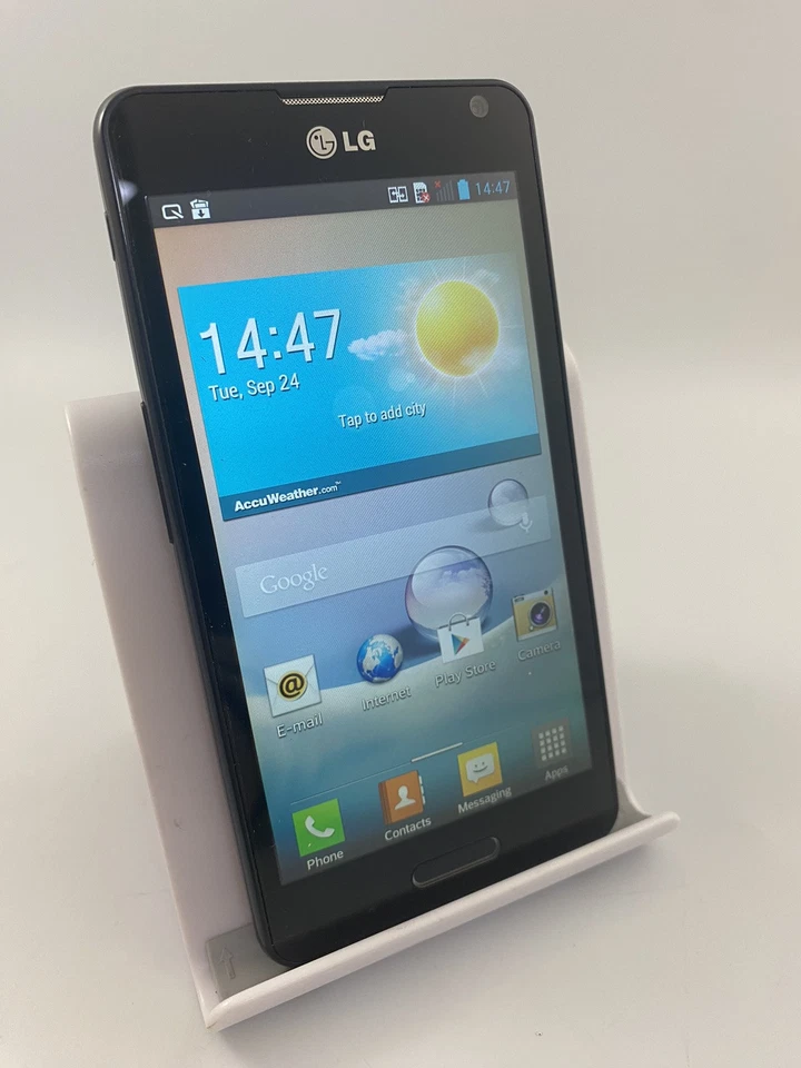 LG Optimus F5 Black Unlocked 8GB 4G 4.3" 5MP Android Touchscreen Smartphone - Image 2 of 4