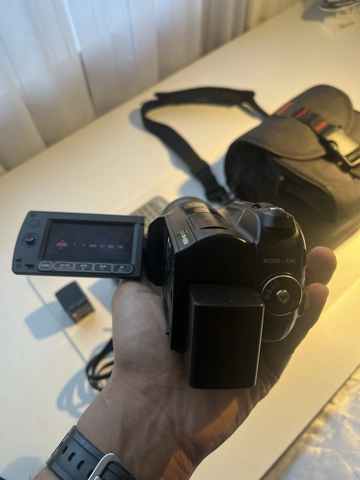 Canon HG20 Full HD Camcorder – Top Zustand + viel Zubehör - Bild 2 von 4