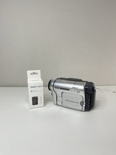 Sony Handycam CCD-TRV138 Camcorder Video Hi8 Nightshot w/ Charger - Tested