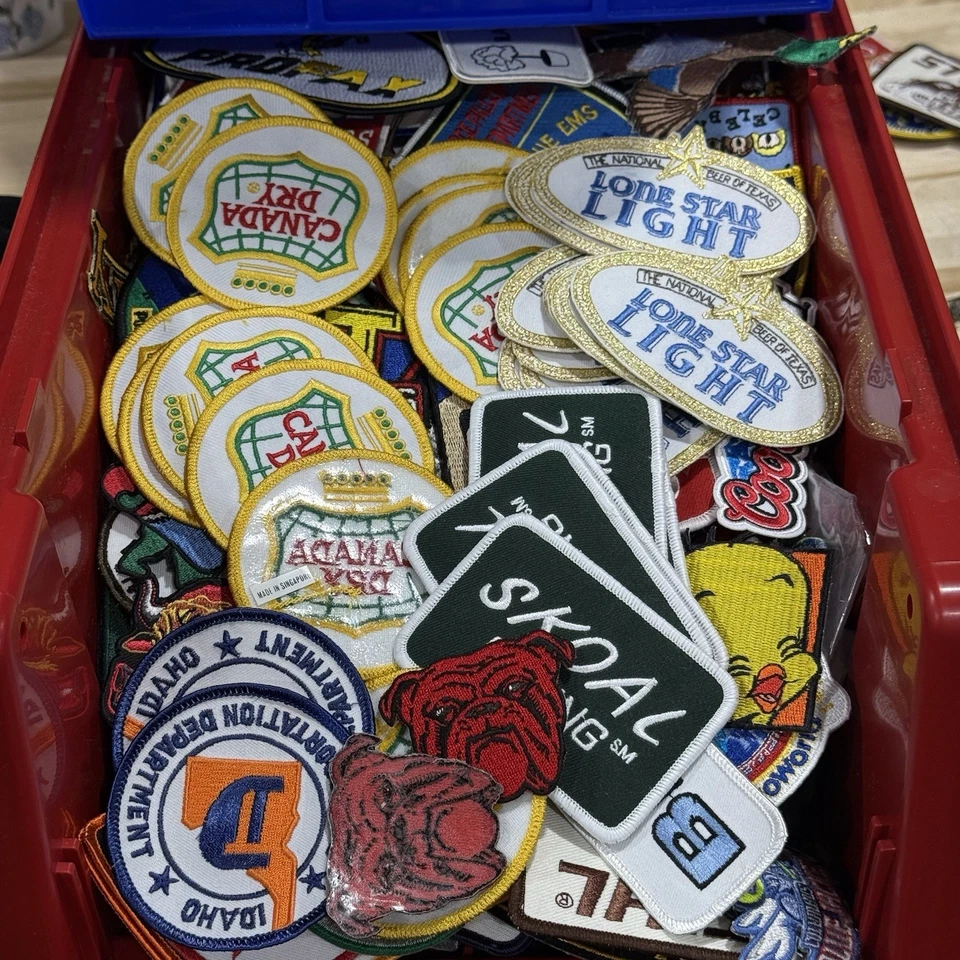 125pcs lot Random Mix Sew-on Iron on Patches Fashion Embroidered Patch 125 - Image 4 of 4