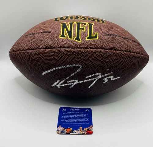 Ray Lewis Signed Football With COA (461512) (Ravens)