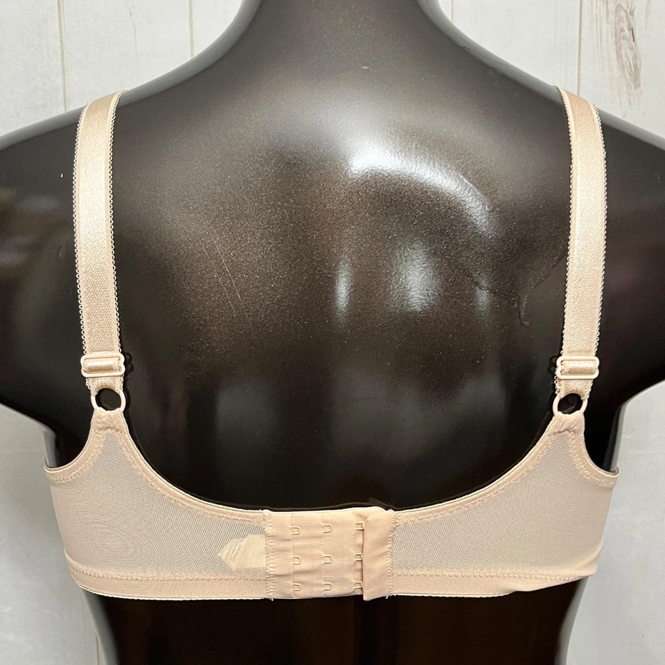 Amoena Rita 40B Classic Retro Satin Wireless Full Coverage Bra Beige NWT - Image 4 of 4