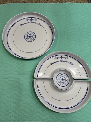 Le Cadeaux Melamin weiß mit blau Serviertablett Set rund verschachtelt Dip Chip Neu ohne Etikett