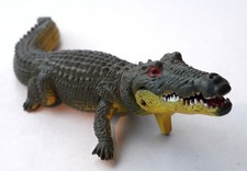 Vintage Britains Deetail Ltd 17 cm Plastic Crocodile Figure 1971 - Moving Jaw