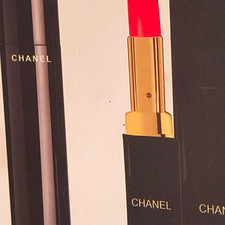 CHANEL Eau de Parfum Travel Size Spray Vaporisateur 0.5 fl oz (15 ml)