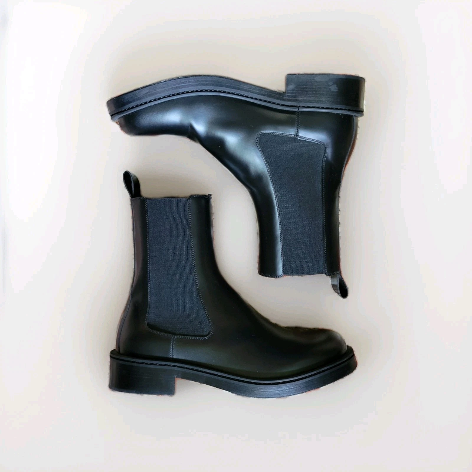Alexander McQueen — black chelsea boots | Alexander Mcqueen Trunk Boots | Size 10.5 mens